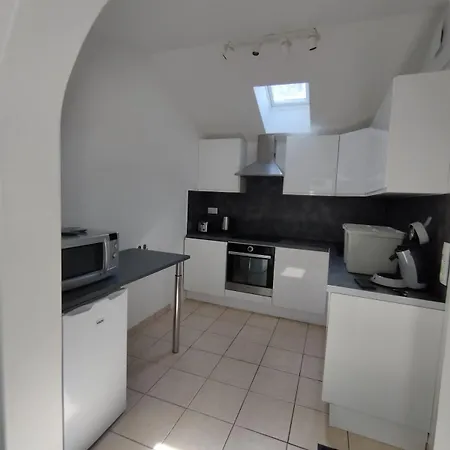 Holiday home Petite Maison Bord De *